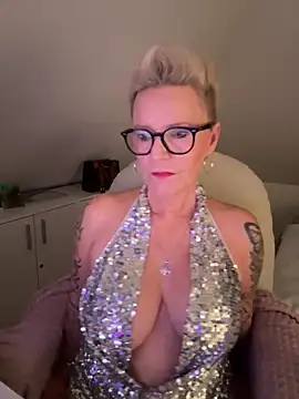 German Milf online show from 27, 11, 2025