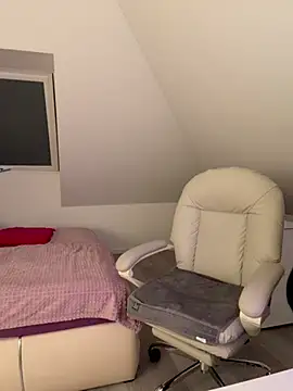 Snapshot of German_Milf chatting on 4, 3, 2026 German Milf online show from 4, 3, 2026