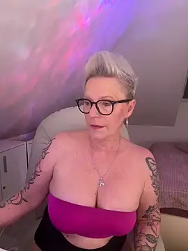 Snapshot of German_Milf chatting on 20, 4, 2026 German Milf online show from 20, 4, 2026