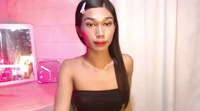 Snapshot of ToKeNa chatting on 19, 1, 2025 ToKeNa online show from 19, 1, 2025