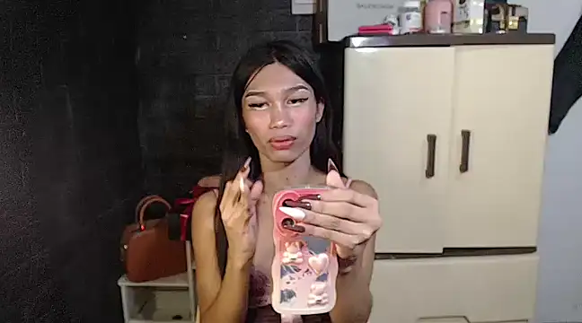 Snapshot of ToKeNa chatting on 16, 2, 2025 ToKeNa online show from 16, 2, 2025