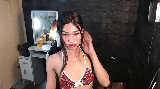 Snapshot of ToKeNa chatting on 13, 3, 2025 ToKeNa online show from 13, 3, 2025
