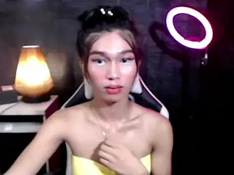 Snapshot of ToKeNa chatting on 23, 3, 2025 ToKeNa online show from 23, 3, 2025