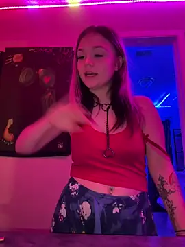 Cutiepiespanks online show from 8, 2, 2025