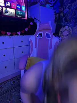 Cutiepiespanks online show from 26, 2, 2025
