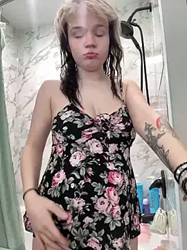 Cutiepiespanks online show from 2, 4, 2026