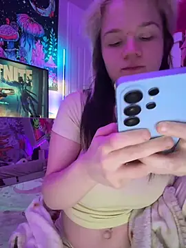 Cutiepiespanks online show from 29, 4, 2026