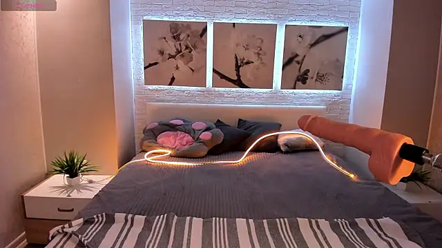 Betty June online show from 17, 9, 2025