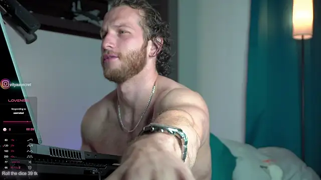 VIktorSecret online show from 1, 10, 2025