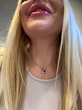 Snapshot of EmaSalis chatting on 24, 3, 2026 EmaSalis online show from 24, 3, 2026