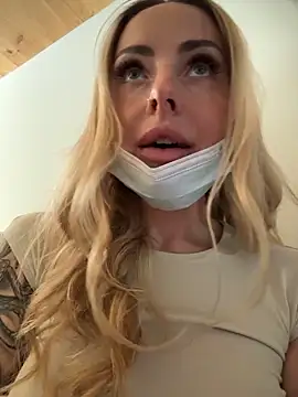 Snapshot of EmaSalis chatting on 27, 3, 2026 EmaSalis online show from 27, 3, 2026