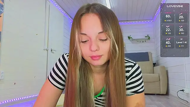 Snapshot of Misss_Vikk chatting on 29, 3, 2026 Misss Vikk online show from 29, 3, 2026