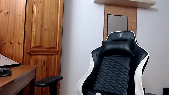 Lisakisss online show from 23, 1, 2025