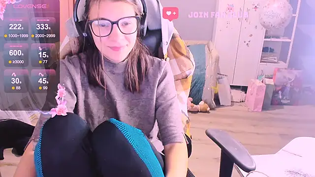 MollyLollipop online show from 10, 11, 2025