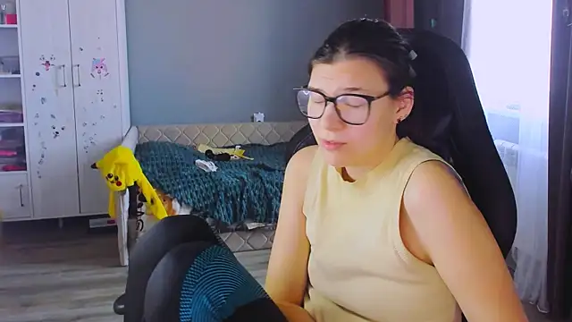 Snapshot of MollyLollipop chatting on 16, 2, 2026 MollyLollipop online show from 16, 2, 2026