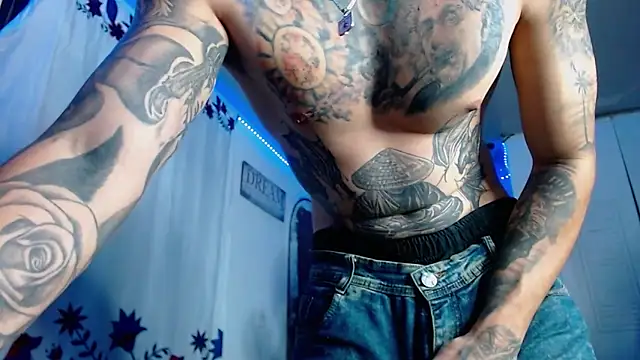 Snapshot of Adam_Hudsond chatting on 7, 3, 2026 Adam Hudsond online show from 7, 3, 2026