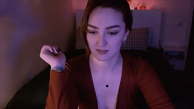 LilyFarey online show from 10, 1, 2025