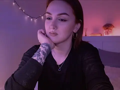 LilyFarey online show from 31, 1, 2025