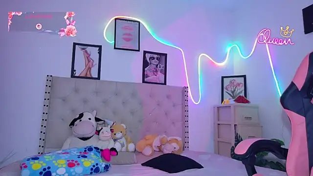 Snapshot of Sweet_baby_hellen chatting on 14, 4, 2026 Sweet baby hellen online show from 14, 4, 2026