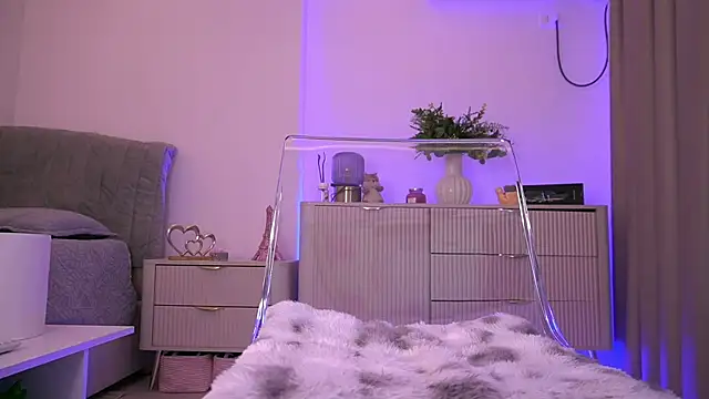 lildiaa online show from 14, 6, 2026