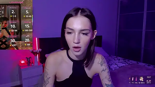 SophieCatty online show from 4, 12, 2025