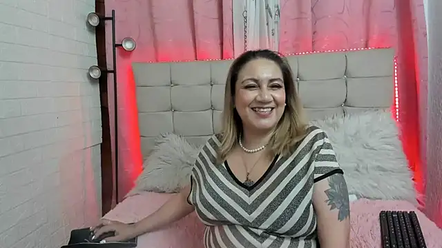 Snapshot of yayita_mature chatting on 1, 3, 2025 yayita mature online show from 1, 3, 2025