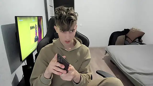 James Mills online show from 6, 2, 2026