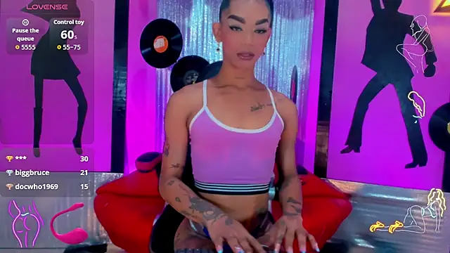 nickyminach  online show from 1, 11, 2025