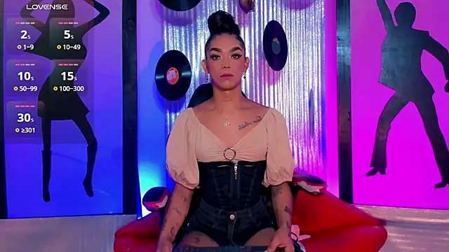 nickyminach  online show from 27, 5, 2026