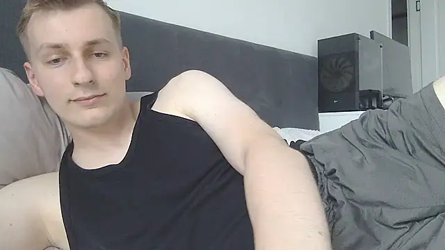 Snapshot of your_andy chatting on 24, 6, 2026 your andy online show from 24, 6, 2026