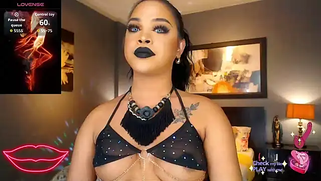 MarryQueen22 online show from 28, 4, 2026