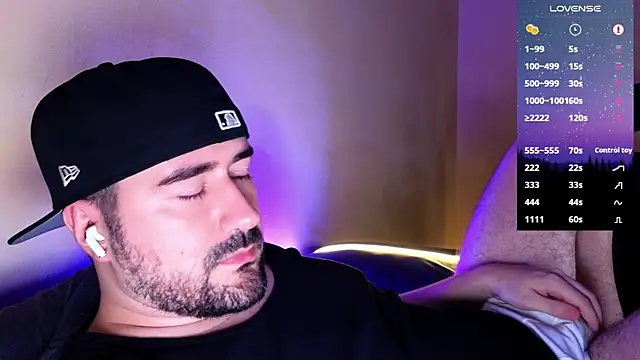 Snapshot of DominantTheo chatting on 26, 2, 2025 DominantTheo online show from 26, 2, 2025