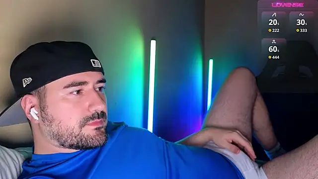 DominantTheo online show from 4, 3, 2026