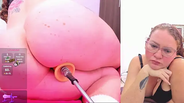 Snapshot of Paulina_Davis_ chatting on 22, 1, 2025 Paulina Davis online show from 22, 1, 2025