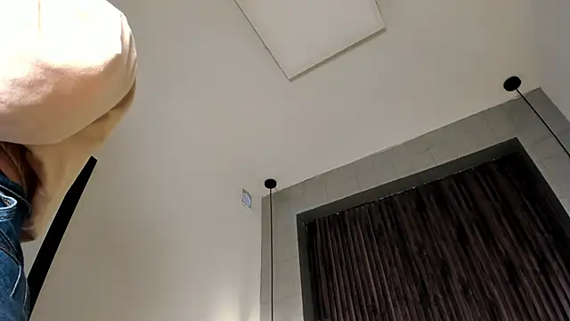  rebecca1 online show from 4, 2, 2025