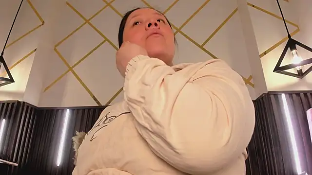  rebecca1 online show from 13, 4, 2026