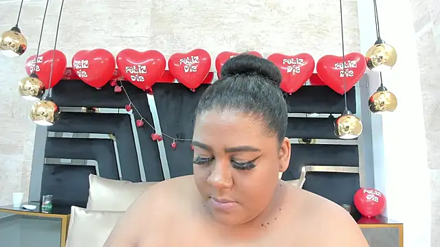 BiancaFollerach online show from 18, 2, 2025