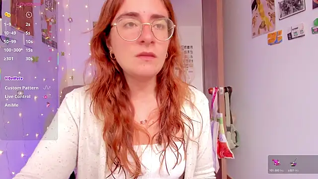 Snapshot of linda_giggle chatting on 30, 9, 2025 linda giggle online show from 30, 9, 2025