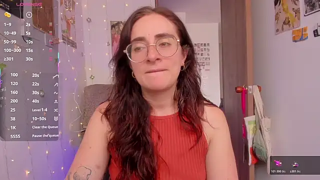 Snapshot of linda_giggle chatting on 2, 12, 2025 linda giggle online show from 2, 12, 2025