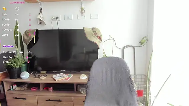 Snapshot of linda_giggle chatting on 19, 12, 2025 linda giggle online show from 19, 12, 2025