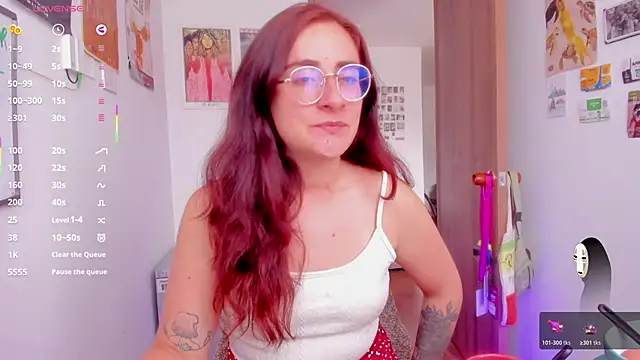 Snapshot of linda_giggle chatting on 23, 5, 2026 linda giggle online show from 23, 5, 2026
