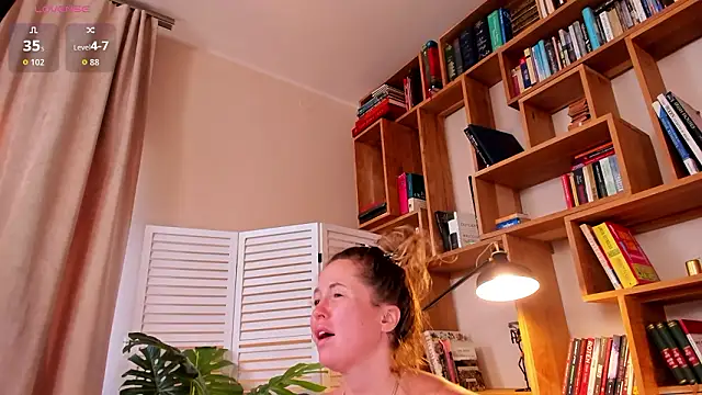 Amber Foks online show from 28, 2, 2026