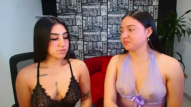 Isa And Natasha online show from 12, 5, 2026