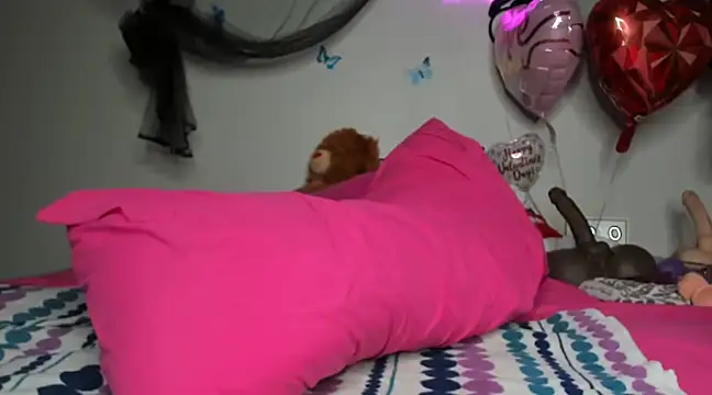 ThickAssRena online show from 15, 2, 2025