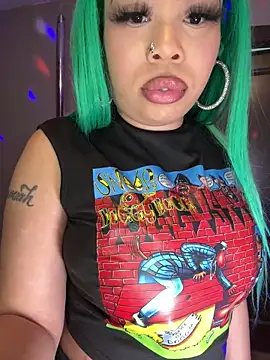 ThickAssRena online show from 1, 2, 2026