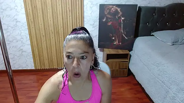 Anitta muscle online show from 10, 4, 2026