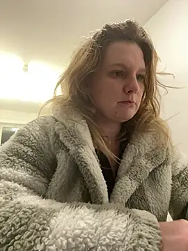 Snapshot of samanthaalice chatting on 4, 2, 2025 samanthaalice online show from 4, 2, 2025