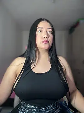 Snapshot of cami_ortiz__ chatting on 16, 2, 2025 cami ortiz   online show from 16, 2, 2025