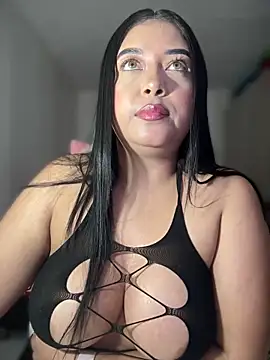 Snapshot of cami_ortiz__ chatting on 28, 2, 2025 cami ortiz   online show from 28, 2, 2025