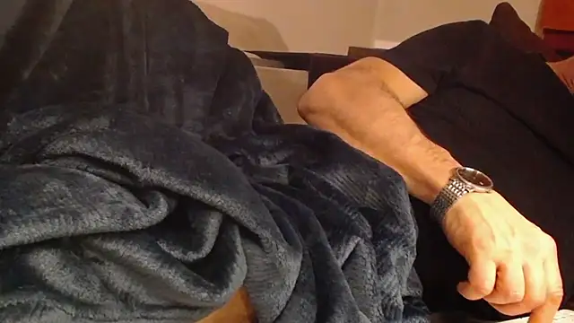 mike30nbg online show from 4, 3, 2025